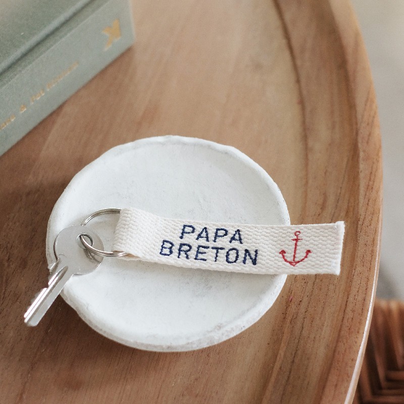 Porte-clés à message brodé Papa breton
