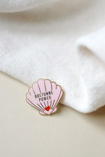 Pin's Bretonne Power