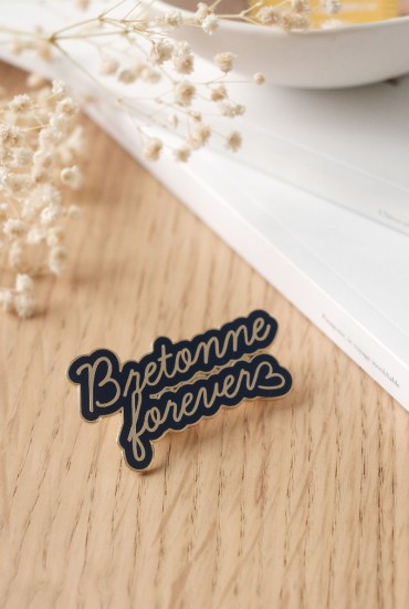 Pin's Bretonne forever