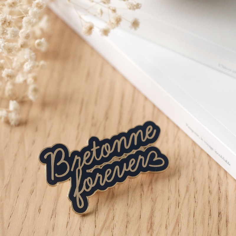 Pin's Bretonne forever