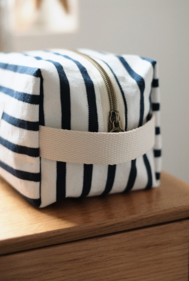 Trousse de toilette marinière Écrue - Made in Bretagne