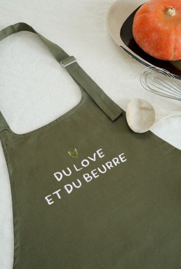 Tablier brodé Du beurre et du love