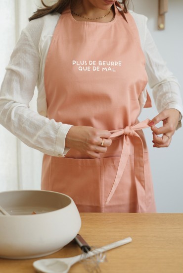 Tablier brodé Plus de beurre que de mal