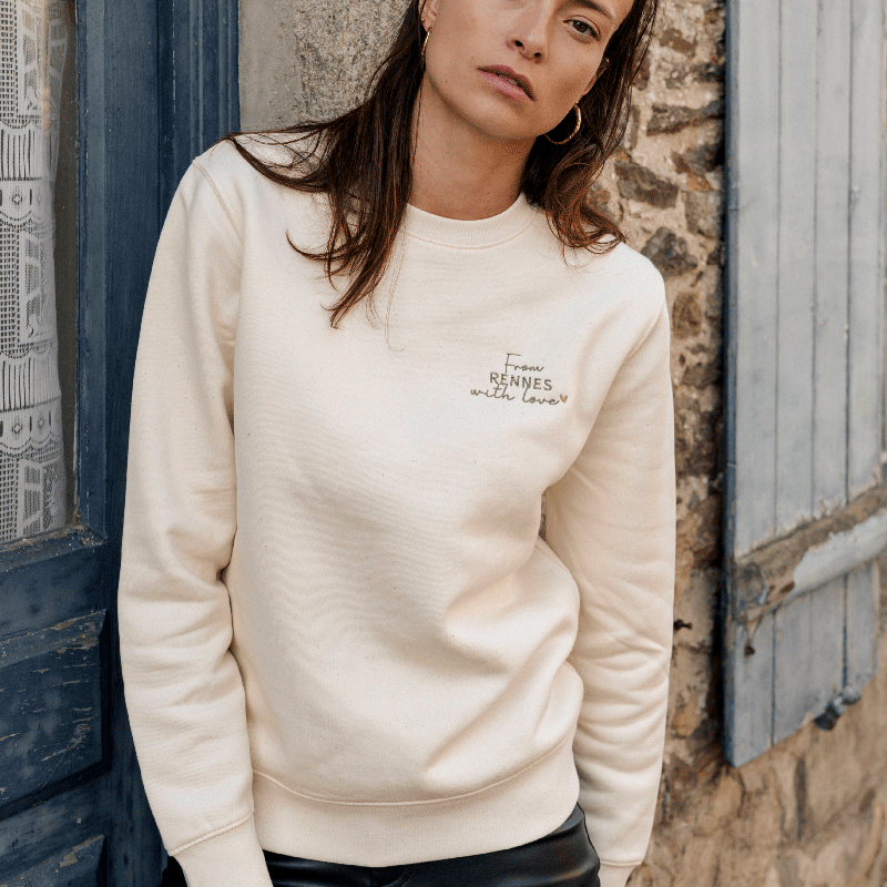 Sweat femme brodé With love - Personnalisable