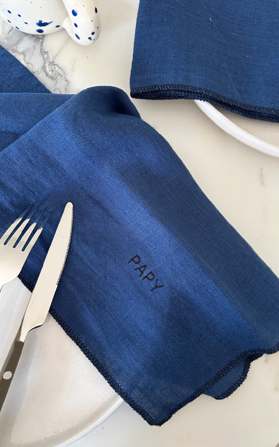 Serviette de table en lin bleu marine - Personnalisable