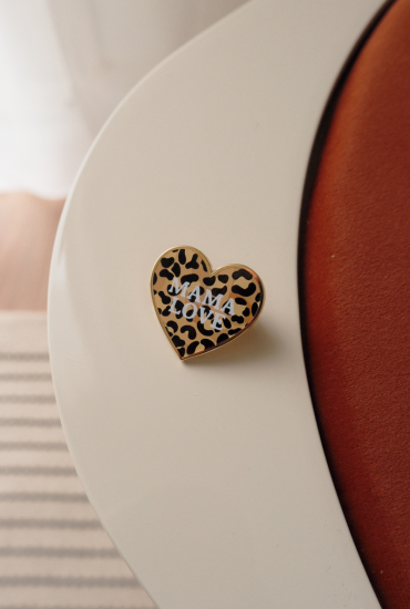 Pin's Coeur léo Mama love