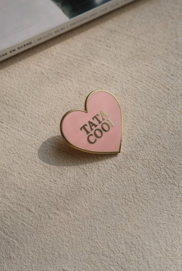 Pin's Coeur rose Tata cool
