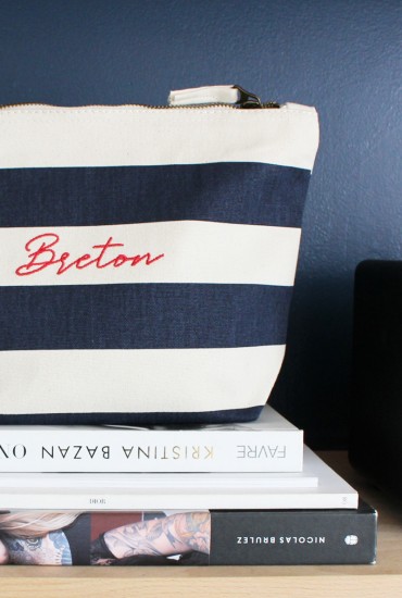 Pochette marinière brodée Breton
