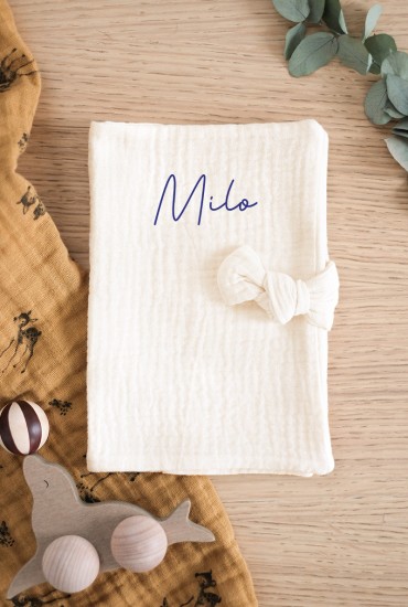 Protège carnet de santé Crème - Personnalisable