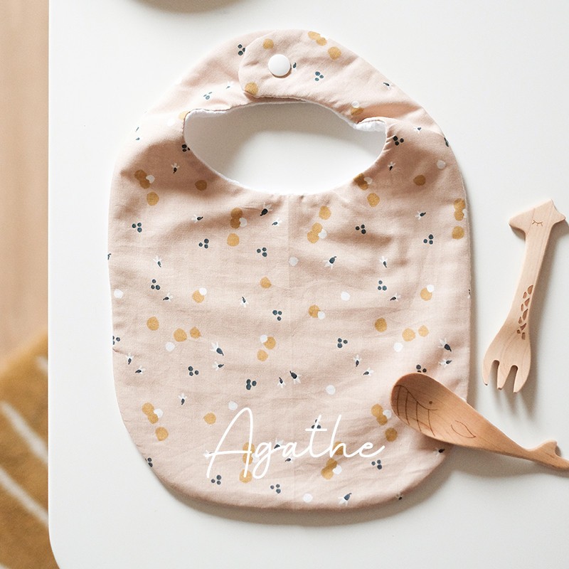 Bavoir motifs Rose pâle - Personnalisable